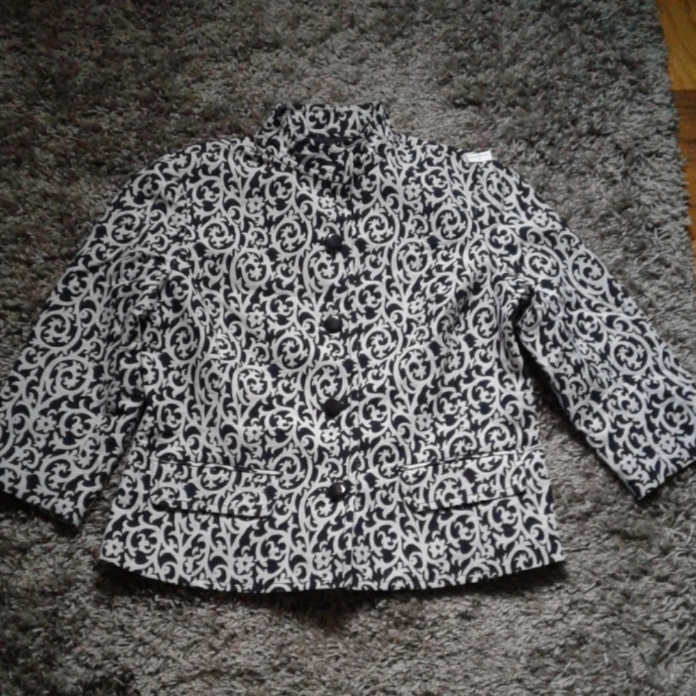 Black anda White Jacket LIZ CLAIBORNE  Zise L